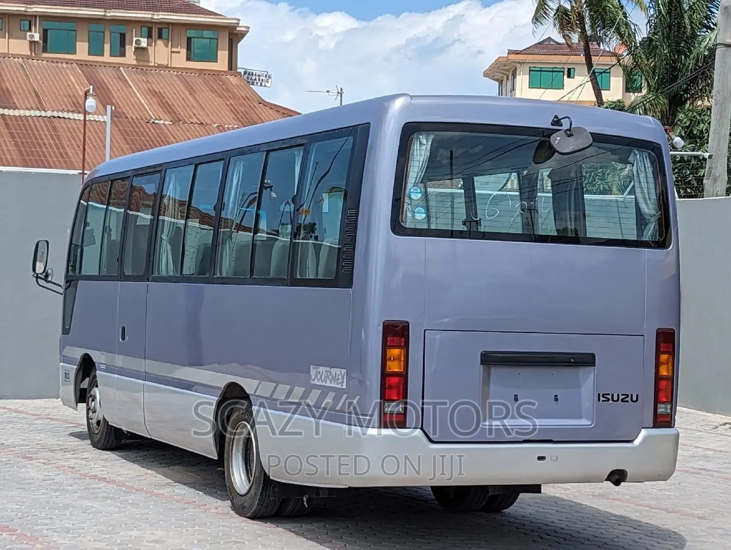 Nissan Civilian 2000
