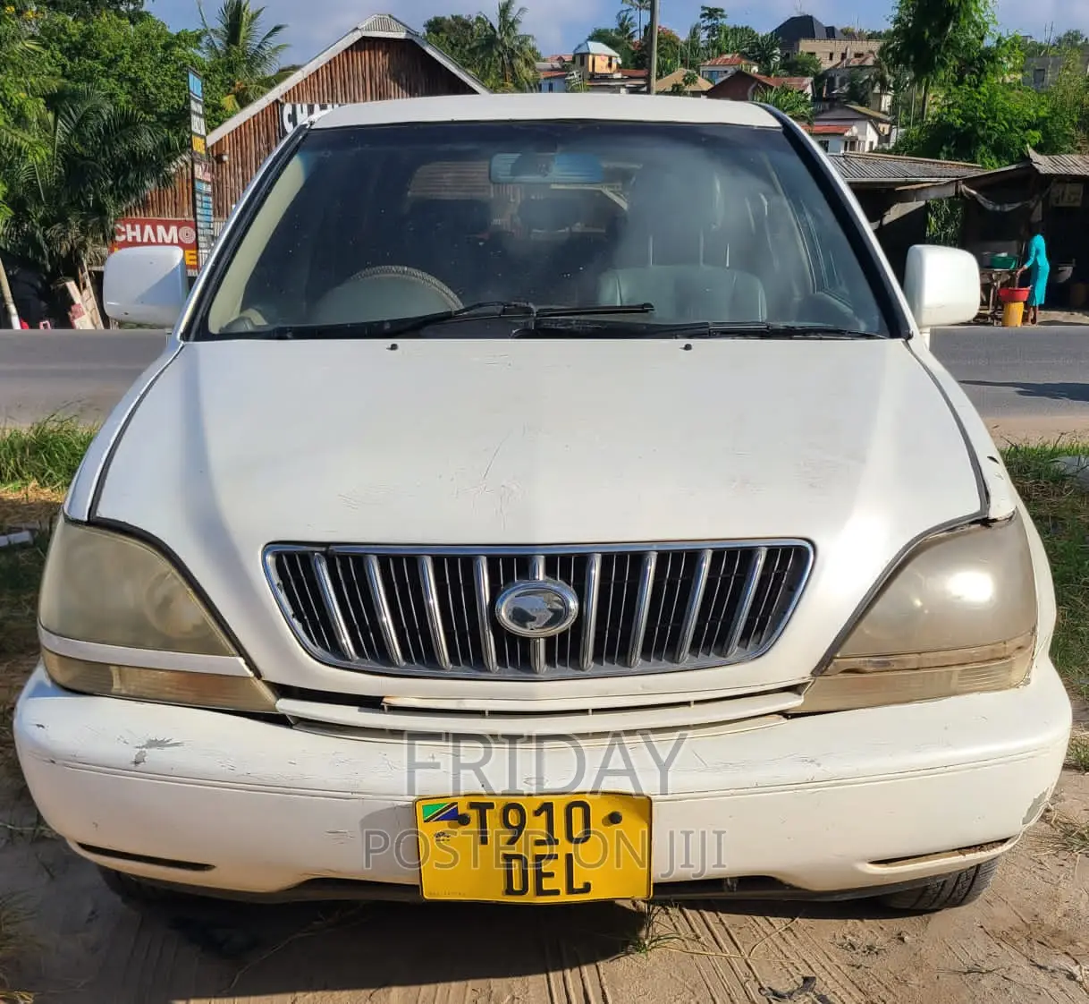 Toyota Harrier 2001 White