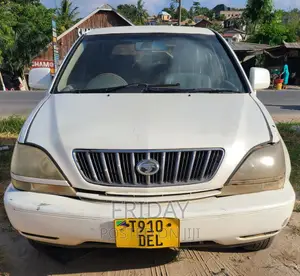 Toyota Harrier 2001 White