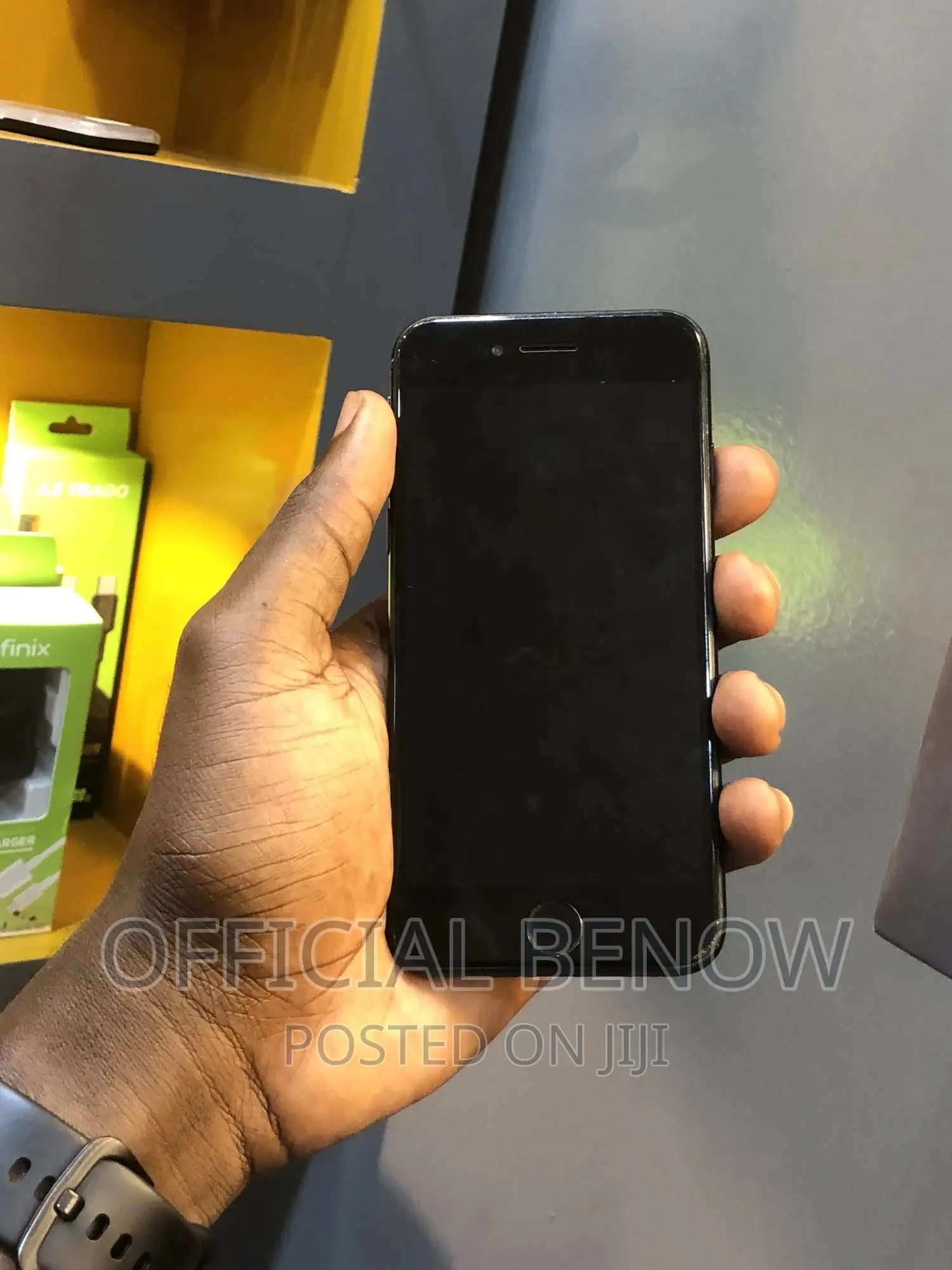 Apple iPhone 7 32 GB Black