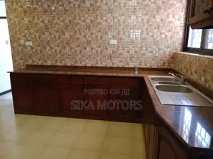 4bdrm House in Sika Estate, Kinondoni for sale