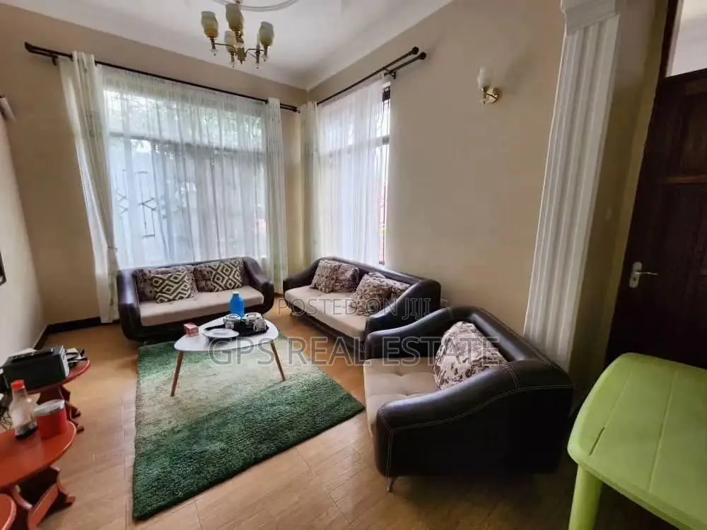 7bdrm House in Kibada, Kigamboni for sale