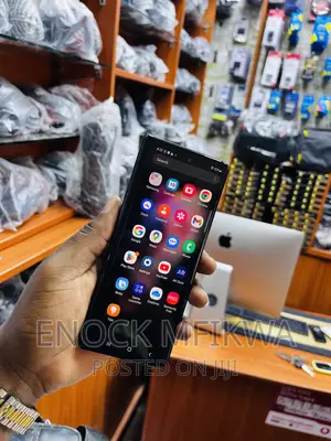Samsung Galaxy Z Fold 2 256 GB Gold