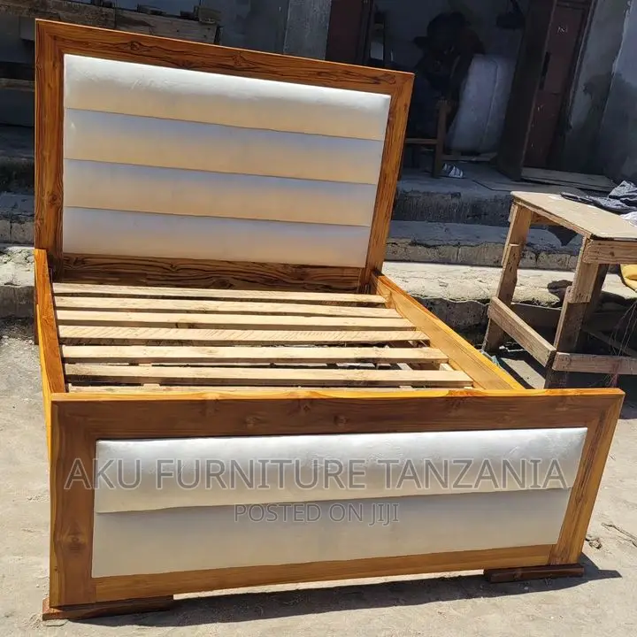 5/6 Teak Hardwood Bed