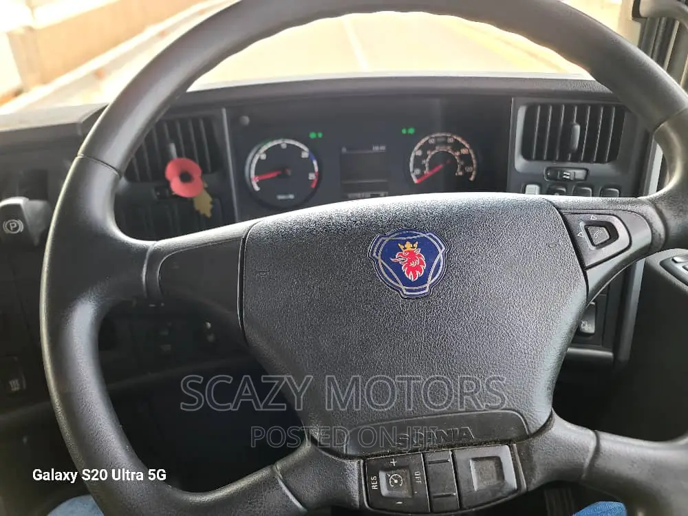 Scania R440