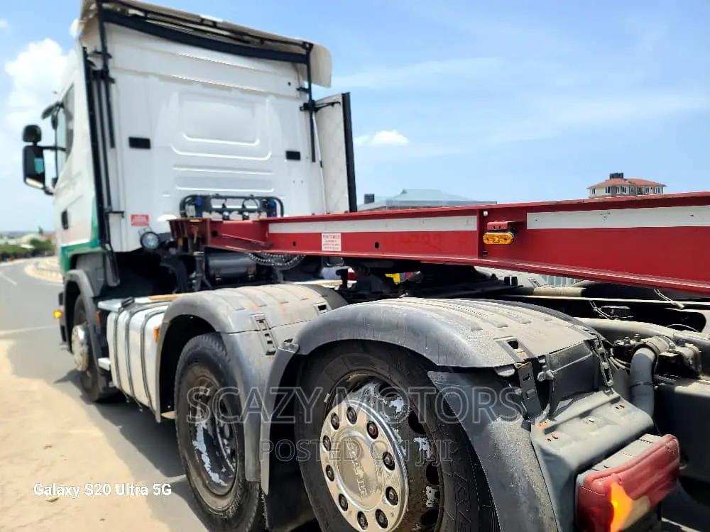 Scania R440