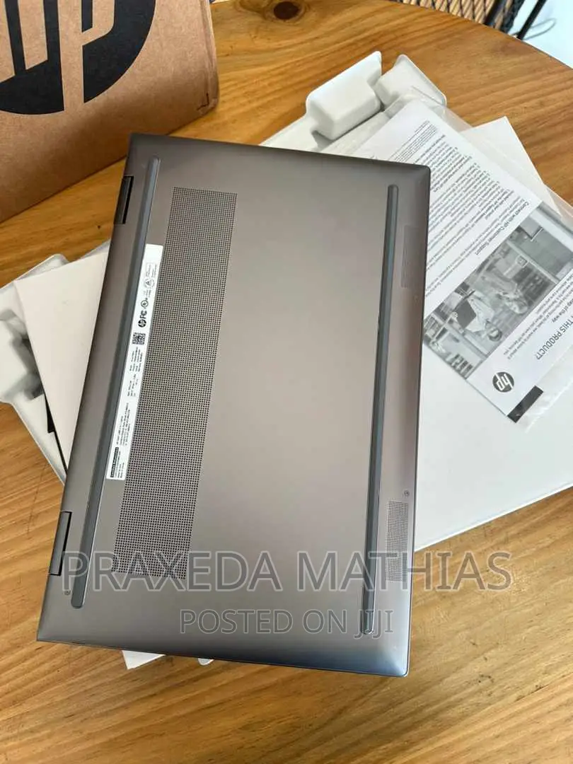 New Laptop HP Envy X360 16GB AMD Ryzen 7 SSD 512GB