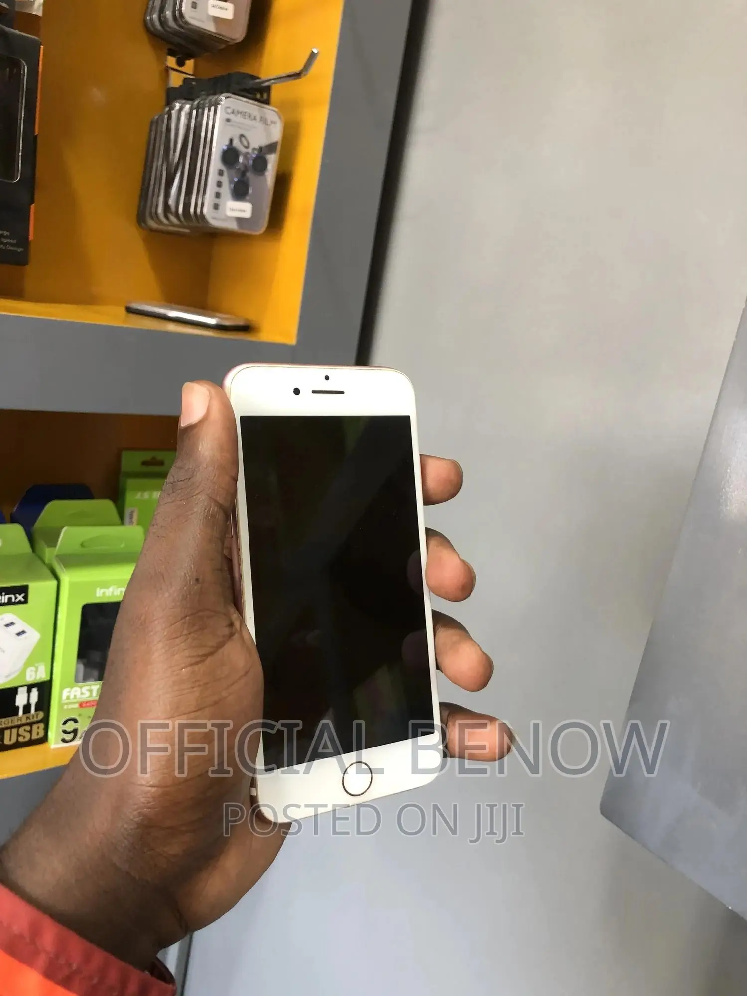 Apple iPhone 7 32 GB Gold