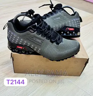 Mens Sneakers VICCO Original