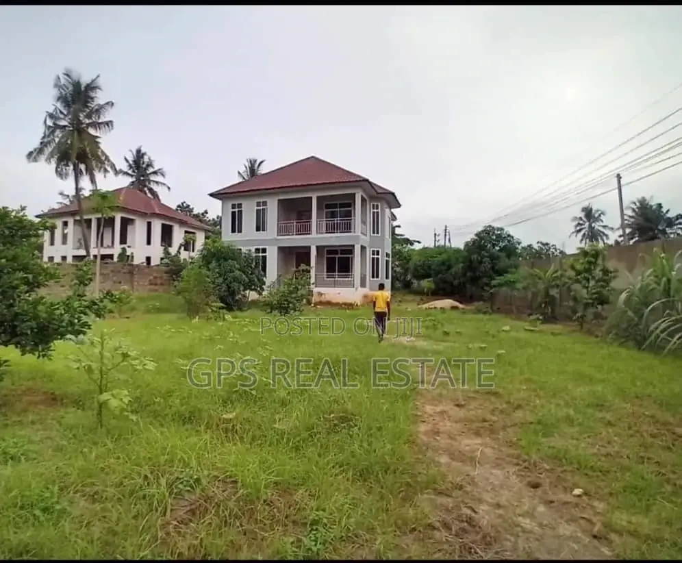 4bdrm House in Mbezi Beach Buyuni, Kinondoni for sale