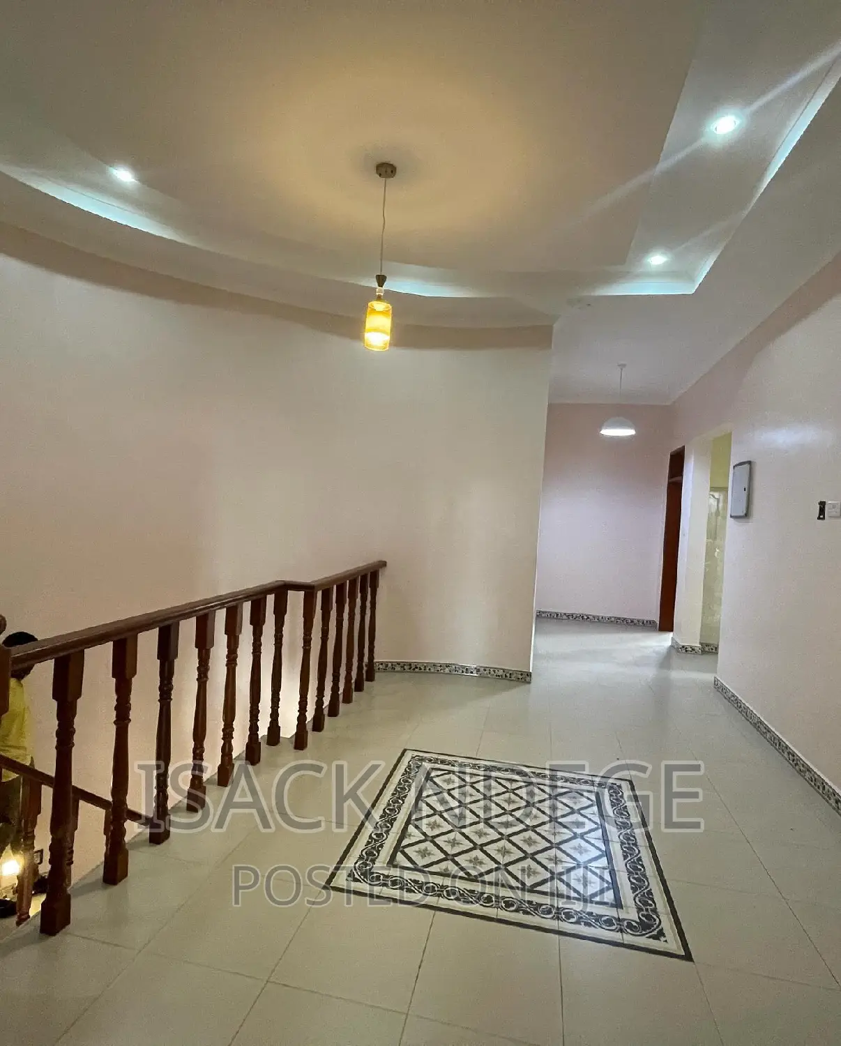 5bdrm House in Bahari Beach, Kinondoni for rent
