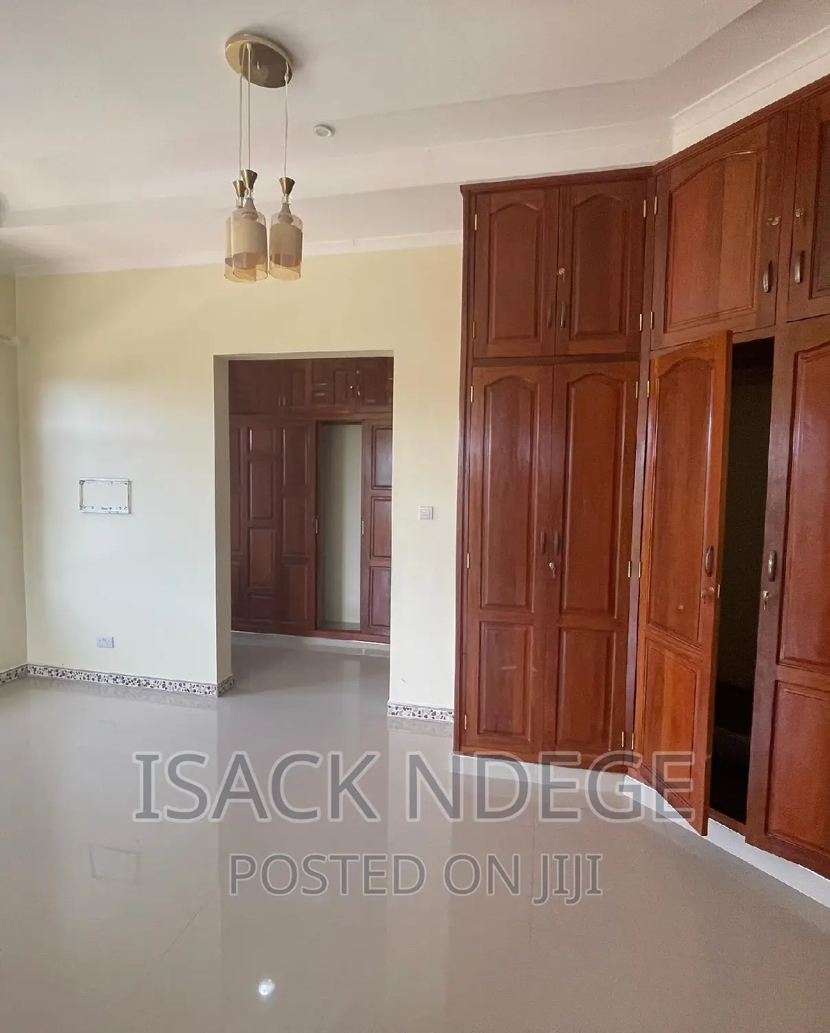 5bdrm House in Bahari Beach, Kinondoni for rent