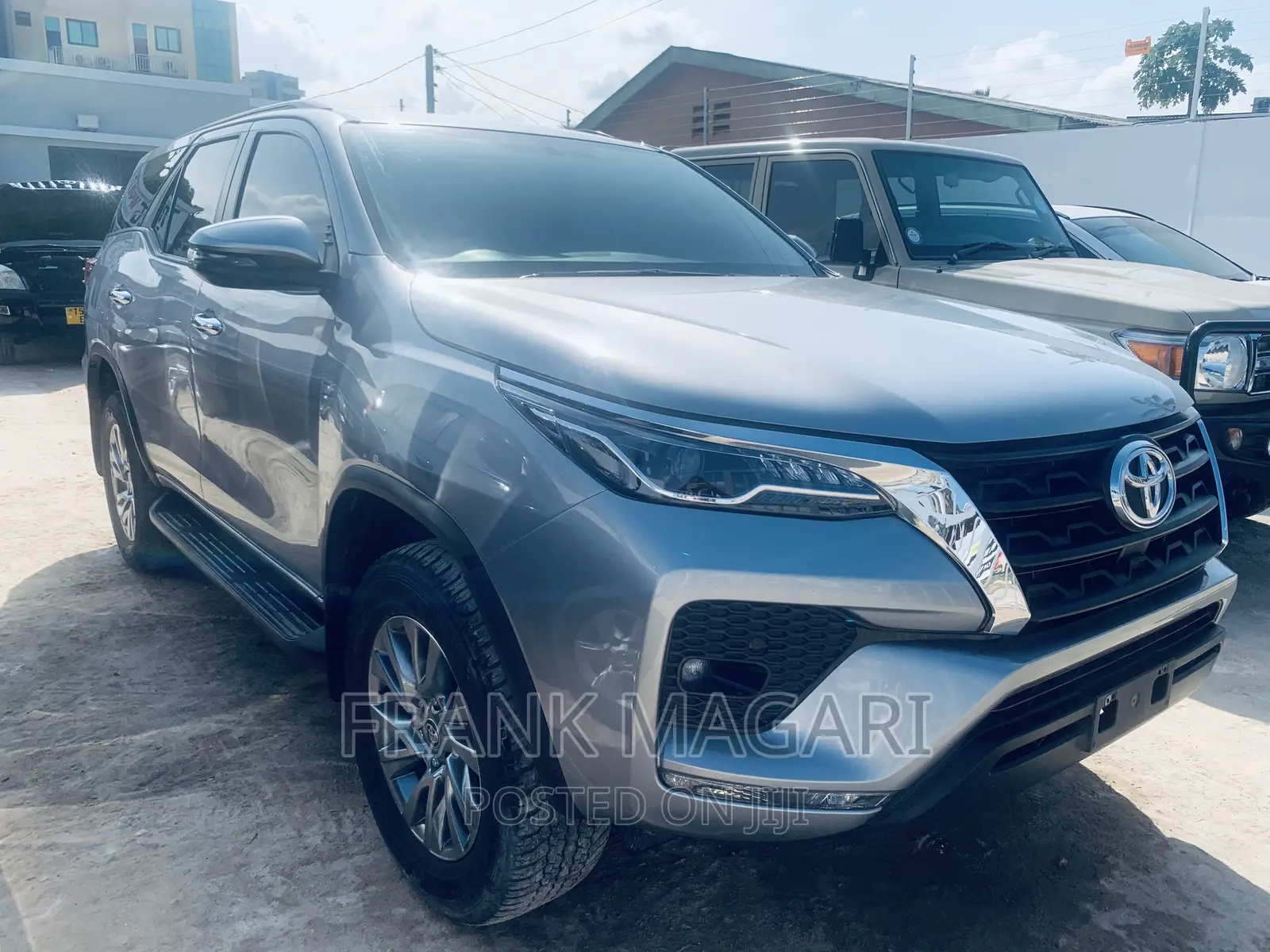 Toyota Fortuner 2021 Silver