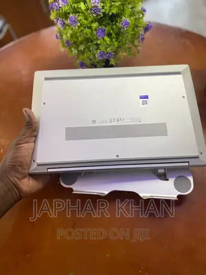 New Laptop HP EliteBook 840 G7 32GB Intel Core I7 SSD 512GB