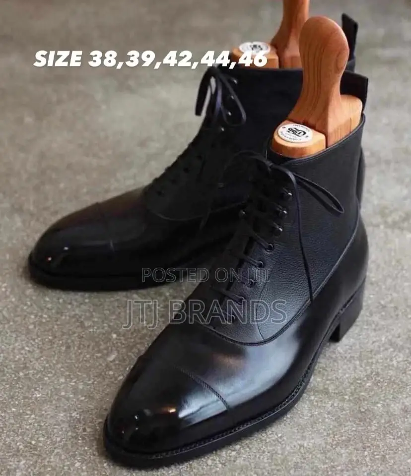 Travota Shoes