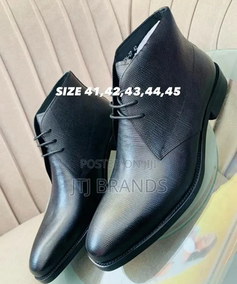 Travota Shoes