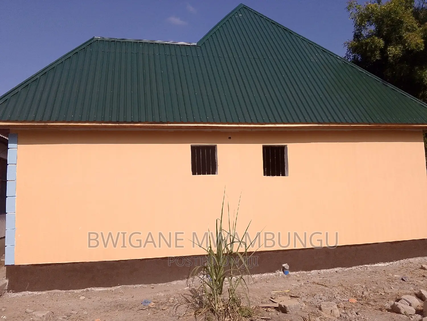3bdrm Apartment in Mwambungu Broker, Mbagala for sale