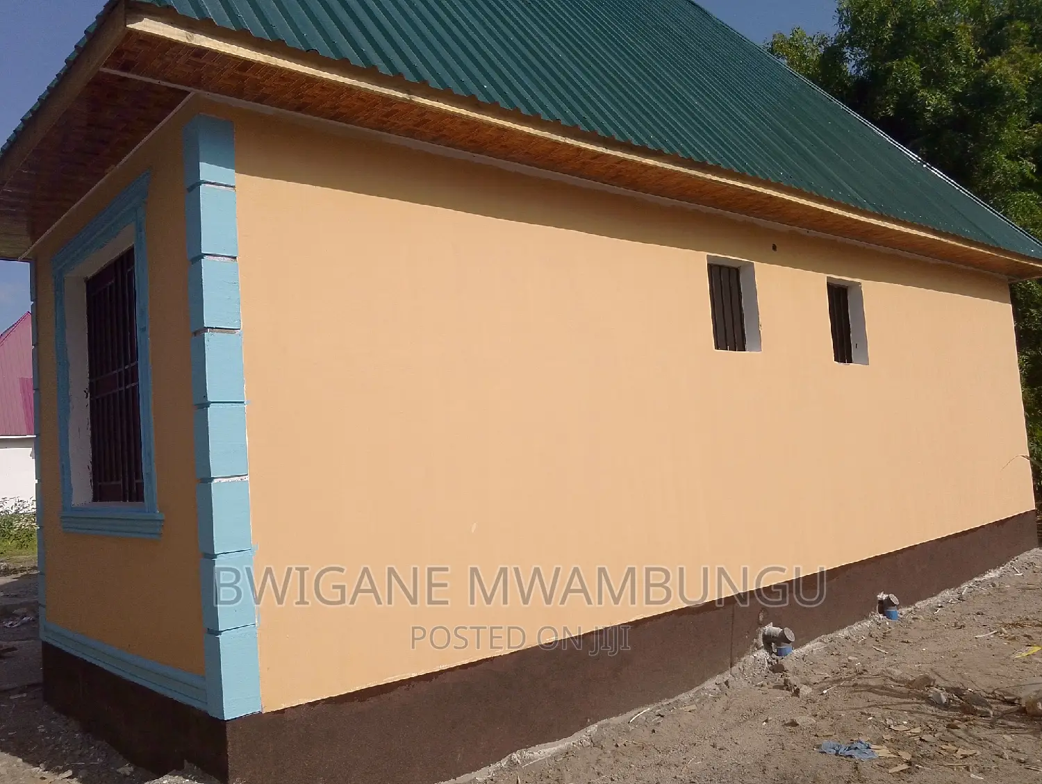 3bdrm Apartment in Mwambungu Broker, Mbagala for sale