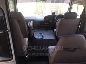 Toyota Coaster 1998 White