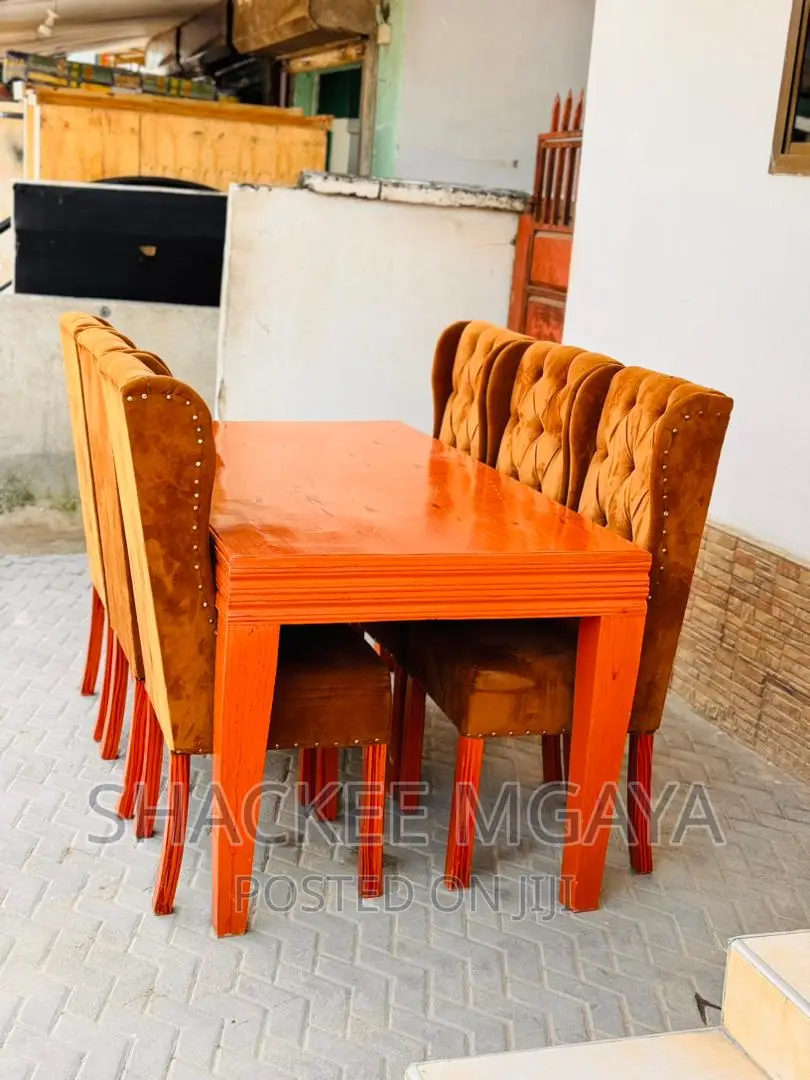 Dining Table Viti 6