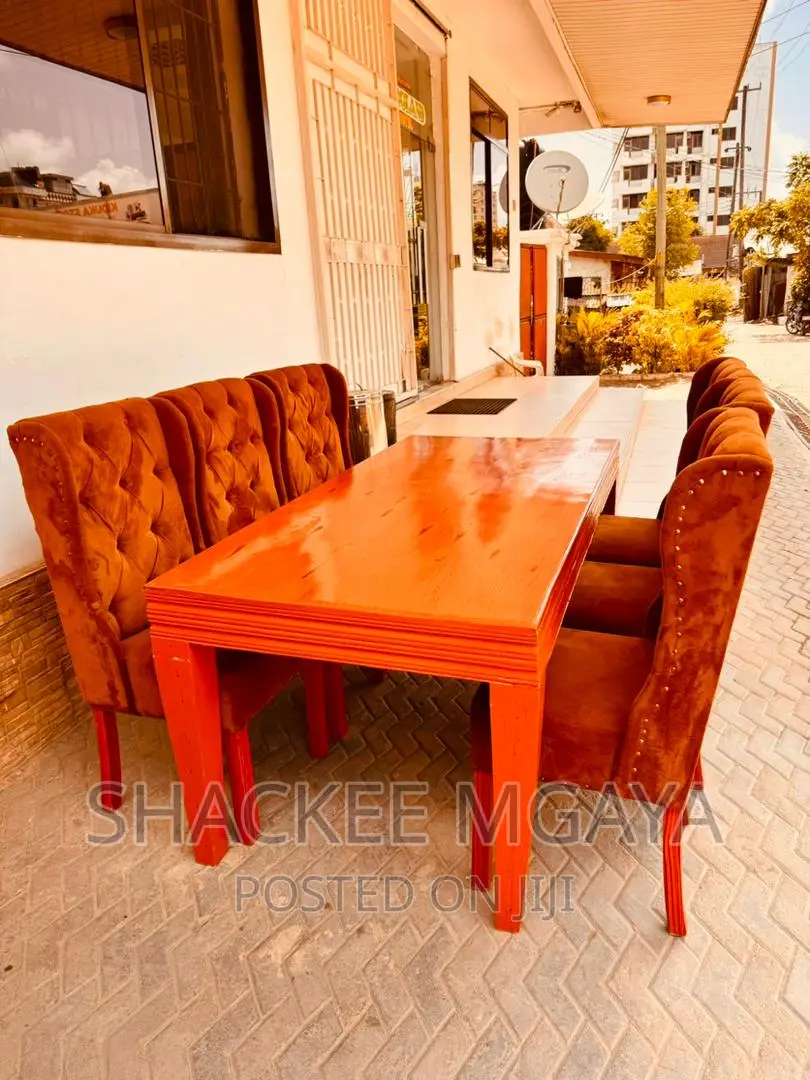 Dining Table Viti 6