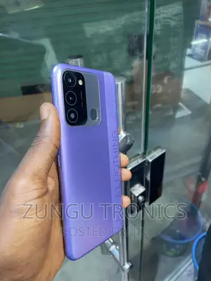 Tecno Spark 8C 64 GB Blue