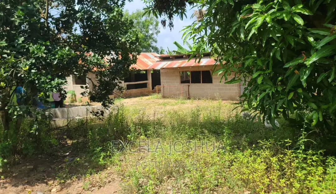 Shamba Linauzwa Kibaha Kwa Mathias