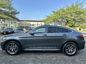 Mercedes-Benz GLC-Class 2018 Gray