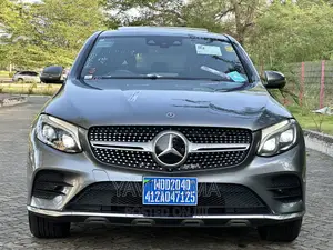 Mercedes-Benz GLC-Class 2018 Gray