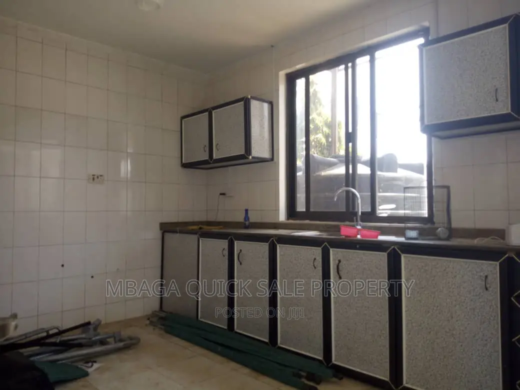 4bdrm House in Msasani for rent