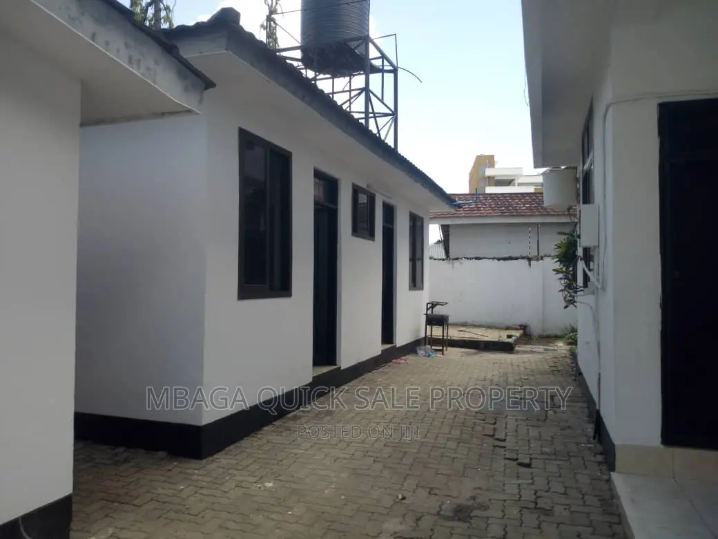 4bdrm House in Msasani for rent