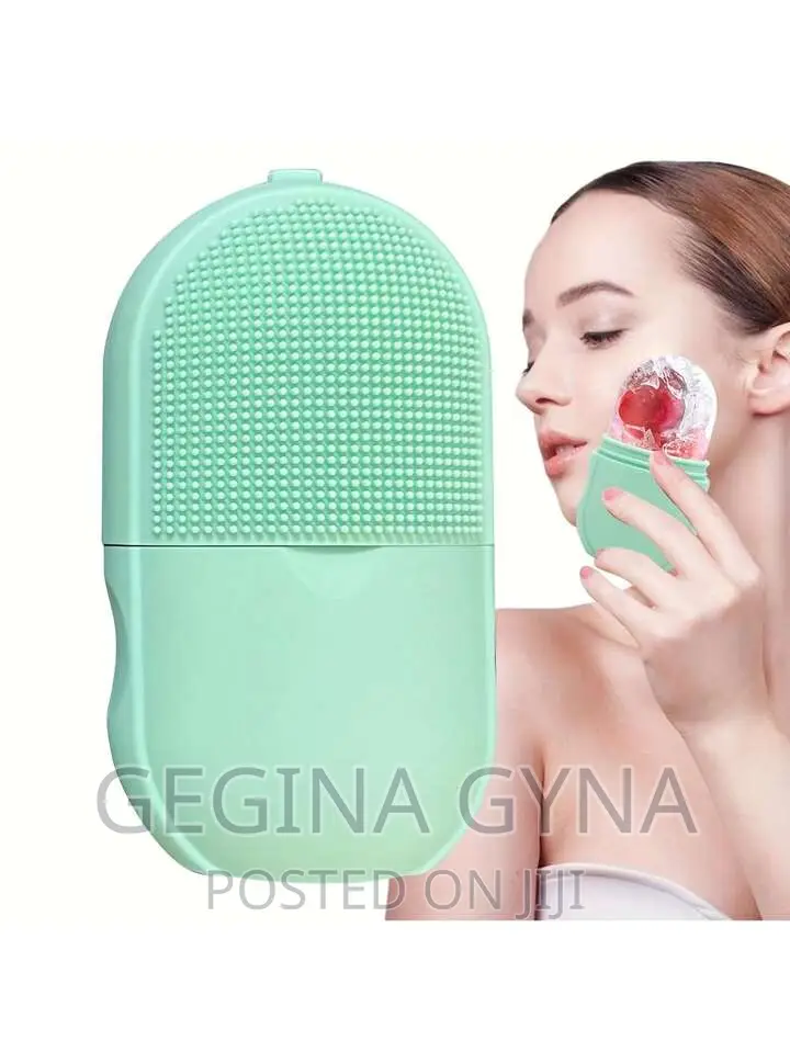 Face Ice Roller