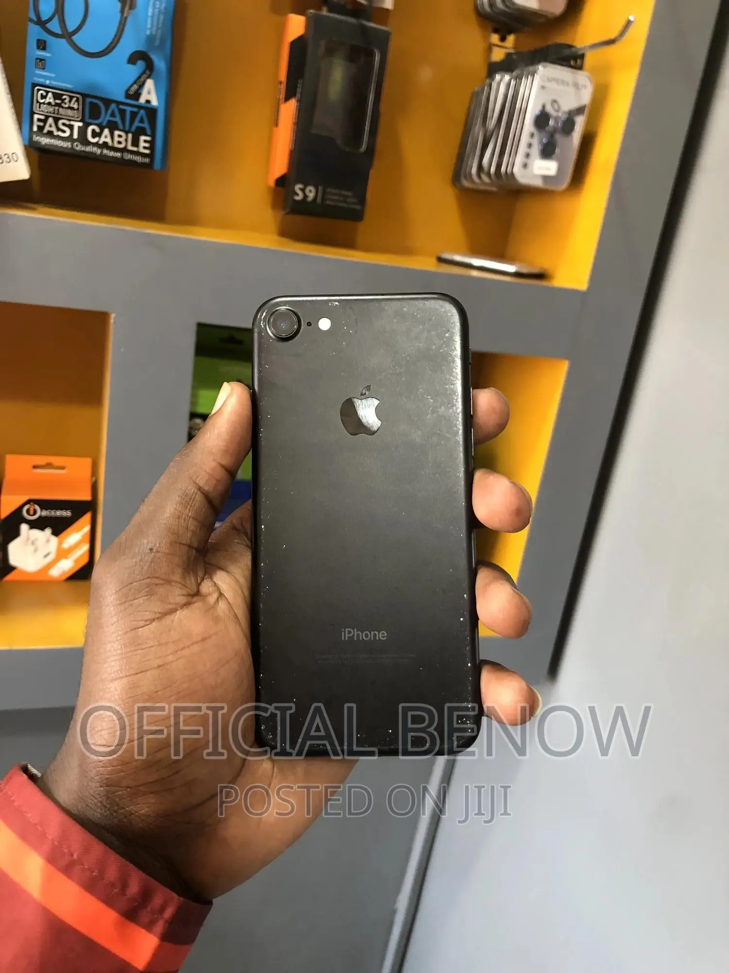 Apple iPhone 7 32 GB Black