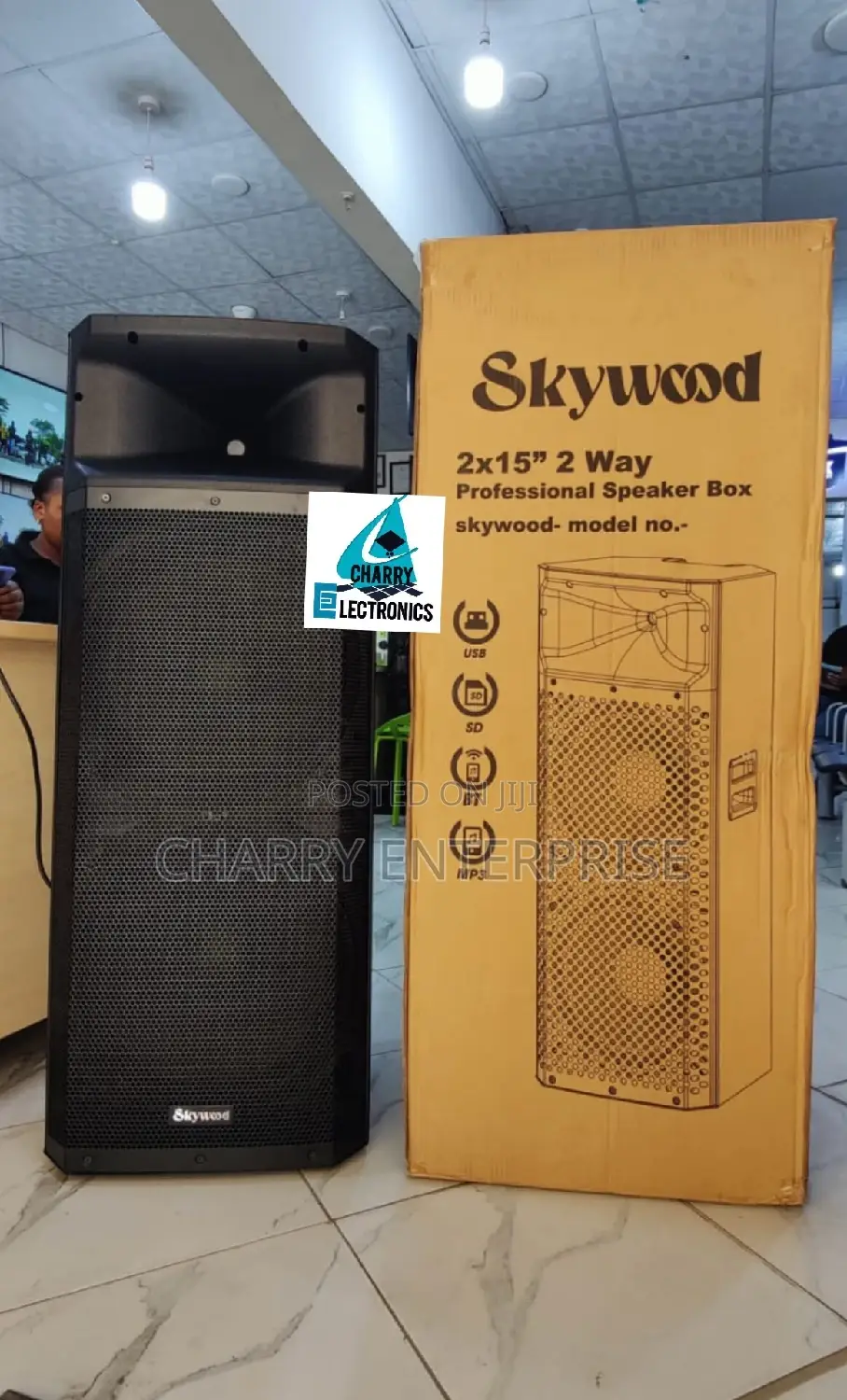 SKYWOOD Professional TOWER 2 Way 15" Trolley SPEAKER 350W