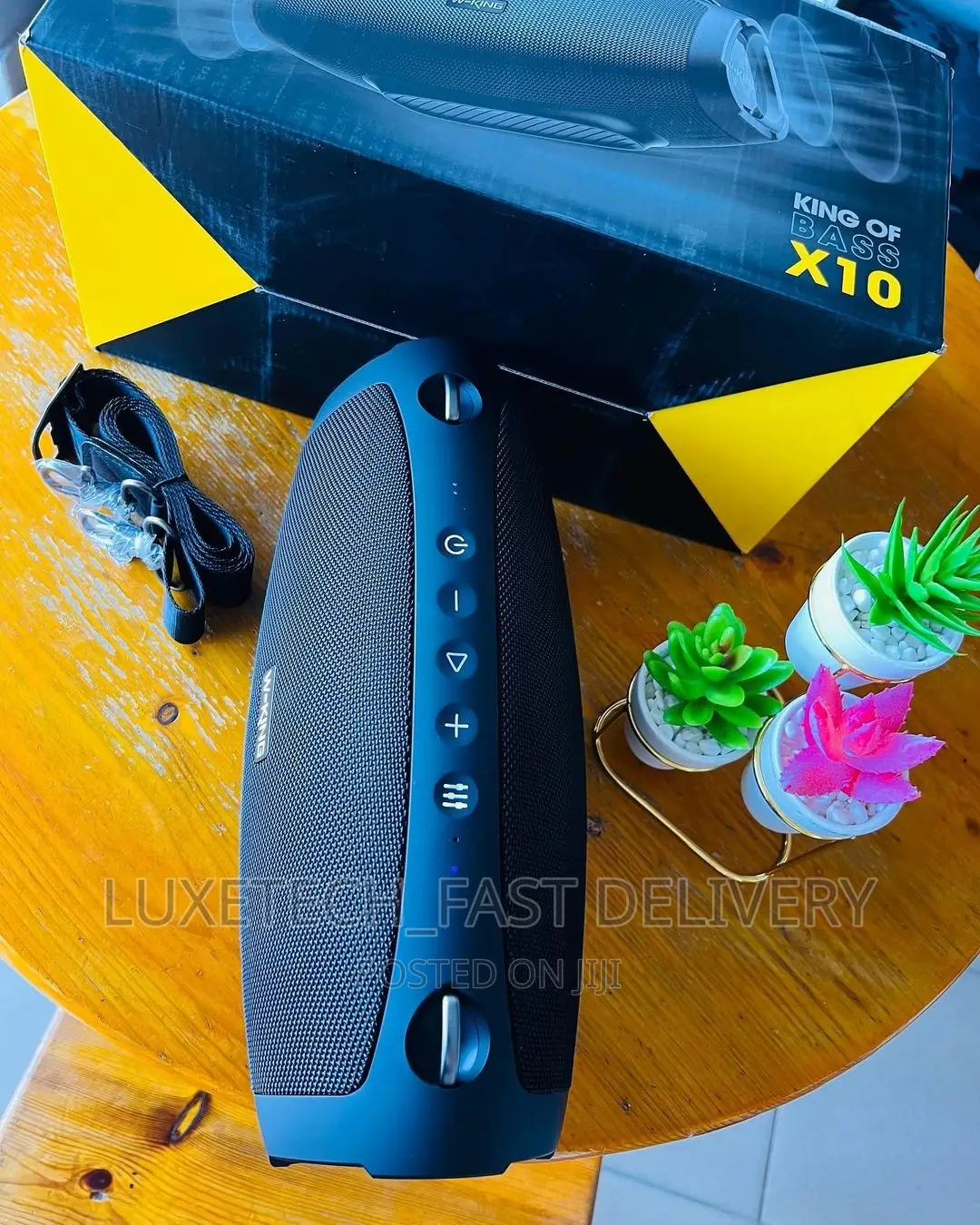 W-King Portable Speaker X10 King of Bass | Bluetooth