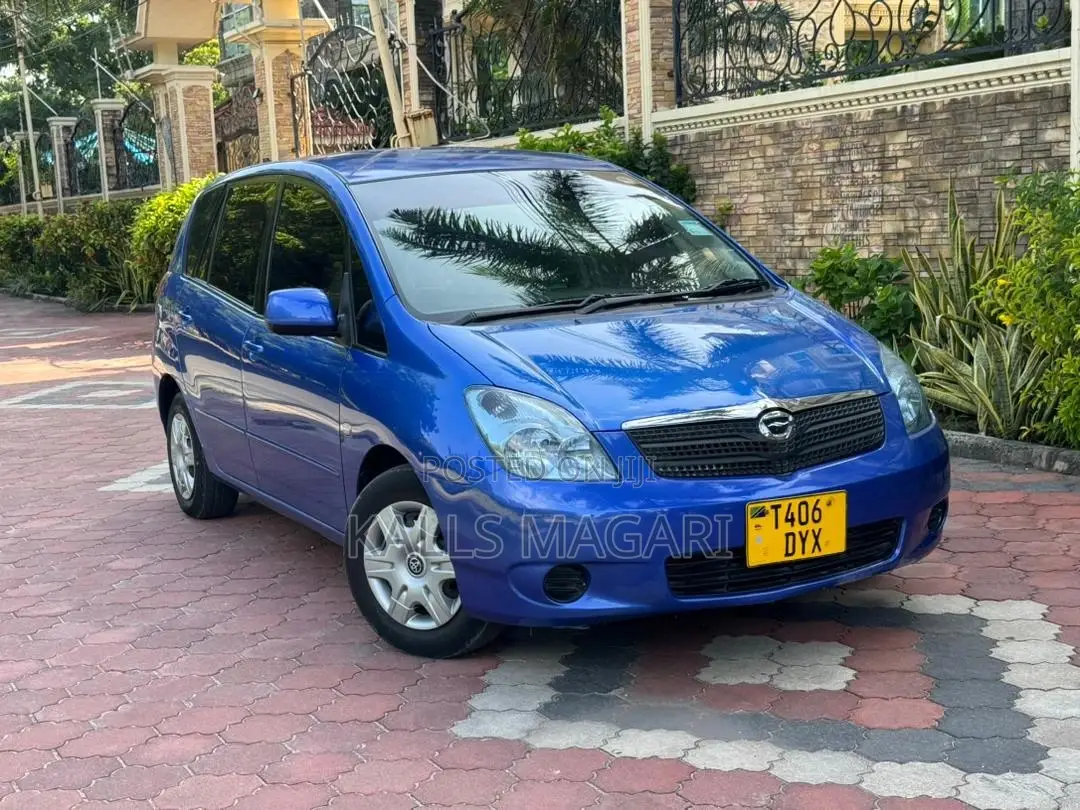 Toyota Corolla Spacio 2004 Blue