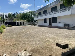 7bdrm House in Mikocheni for rent