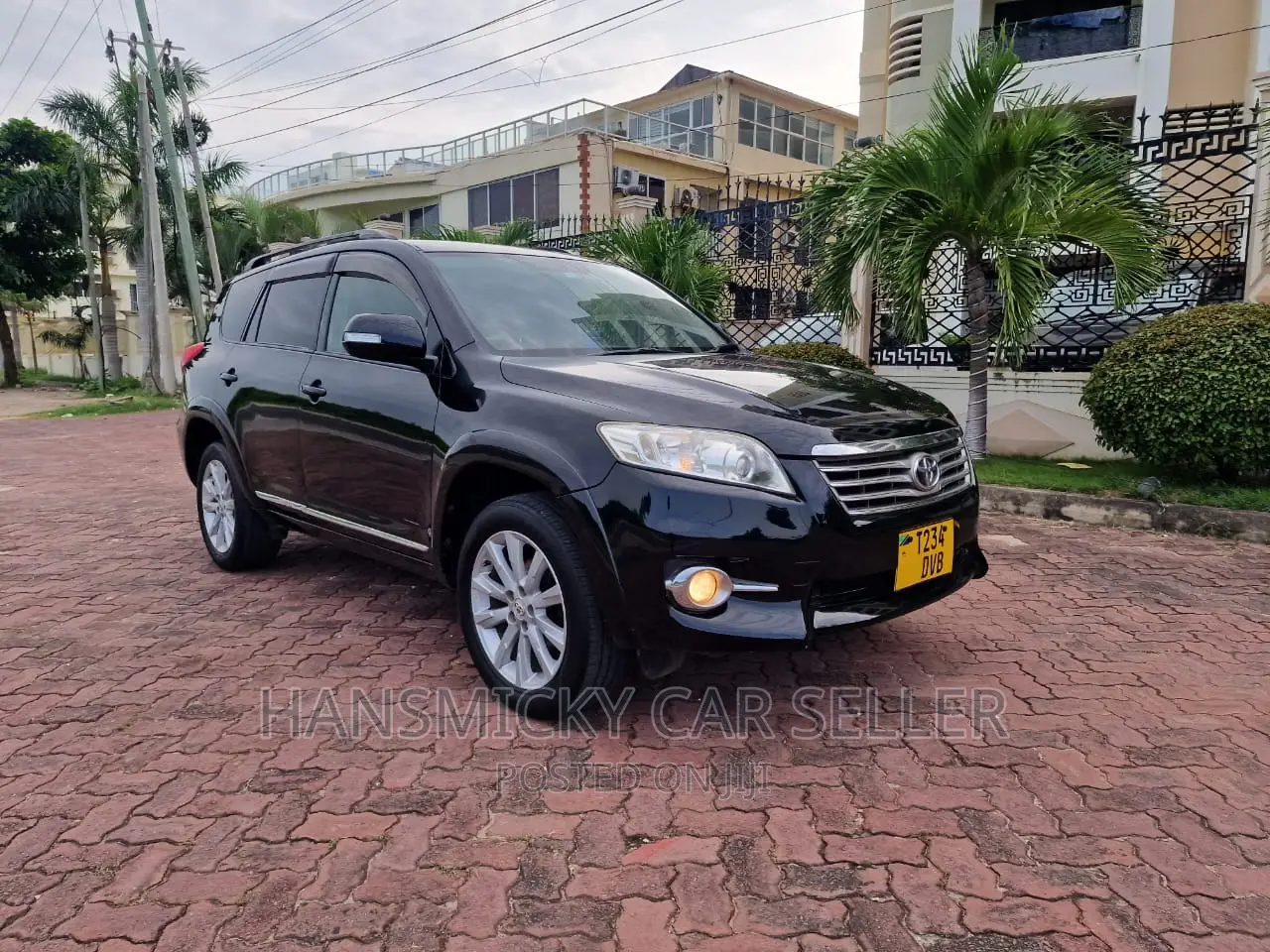 Toyota Vanguard 2011 Black