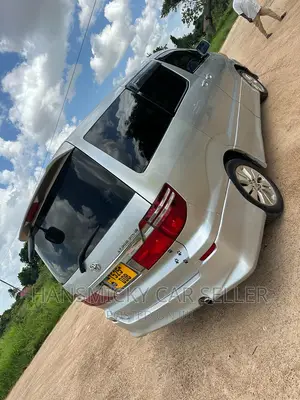 Toyota Alphard 2004 Silver