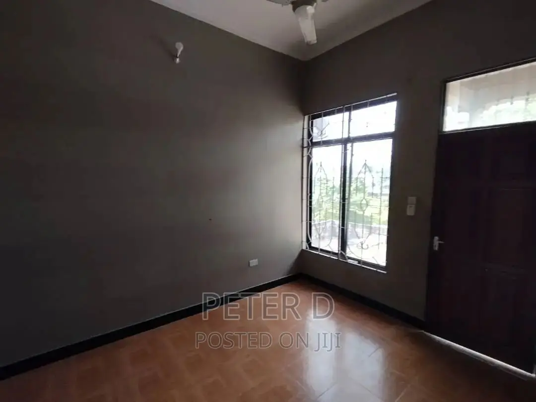 1bdrm Apartment in Kimara for rent