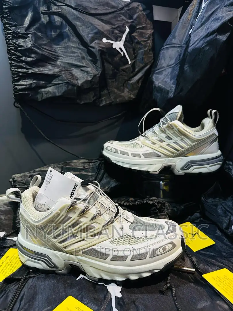 Salomon Shoes Original
