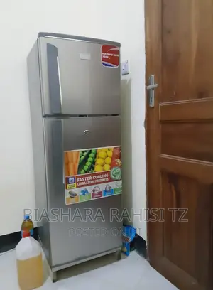 Boss Friji Used