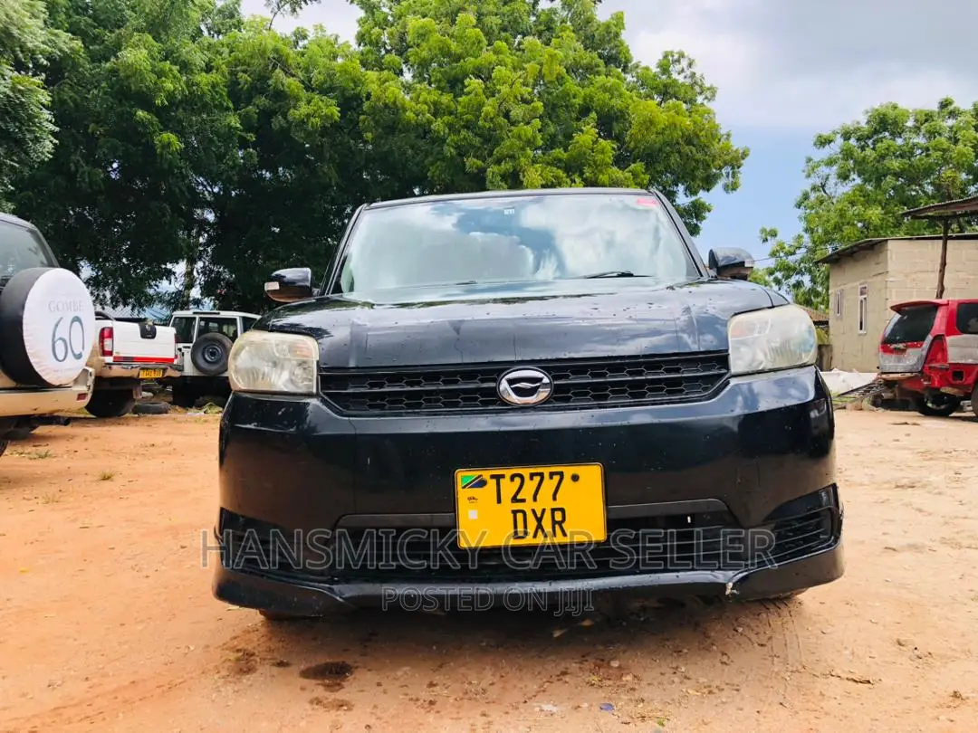 Toyota Corolla Rumion 2008 Black