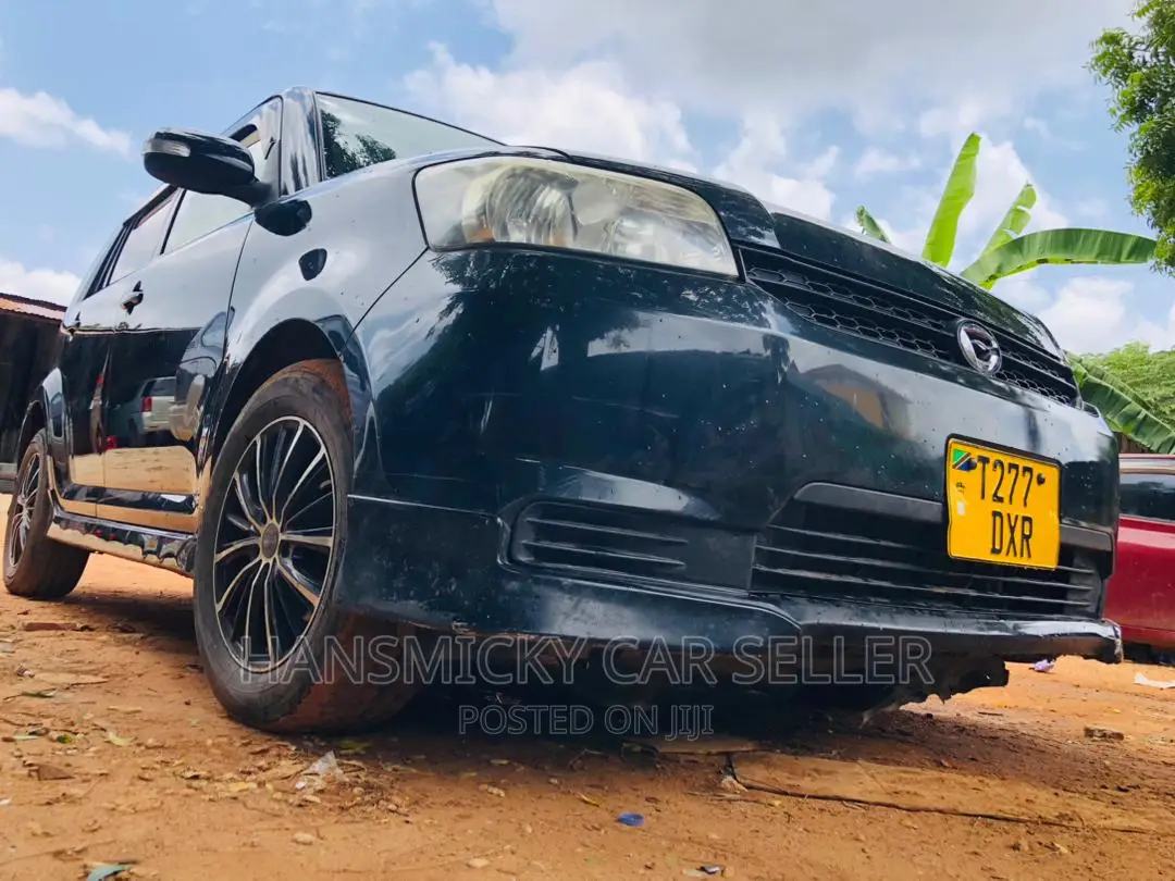 Toyota Corolla Rumion 2008 Black