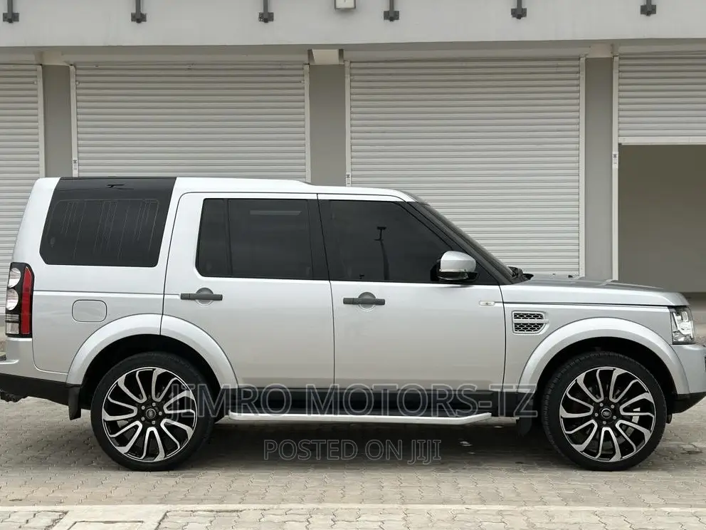 Land Rover Discovery 2014 Gray
