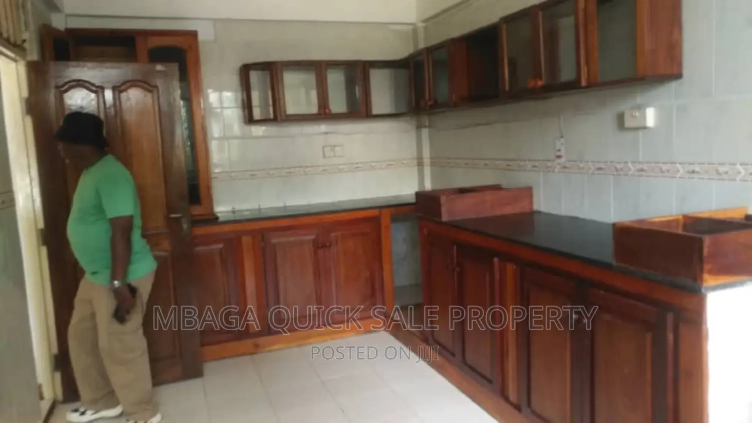 3bdrm Apartment in Kinondoni Hugo House for rent