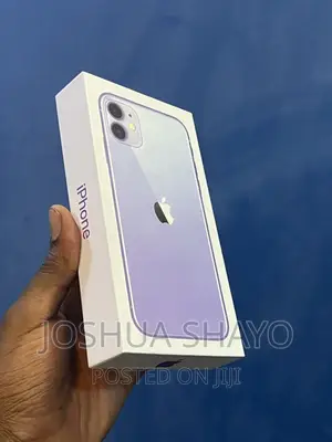 New Apple iPhone 11 64 GB Purple