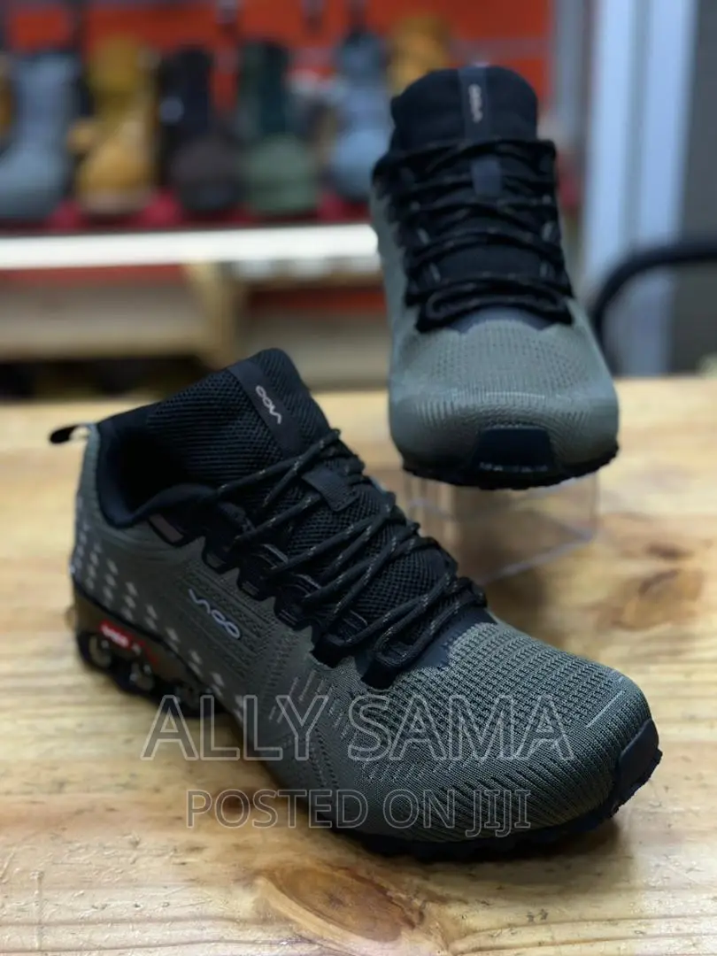 New Brand Vicco.Mens Sneakers Original