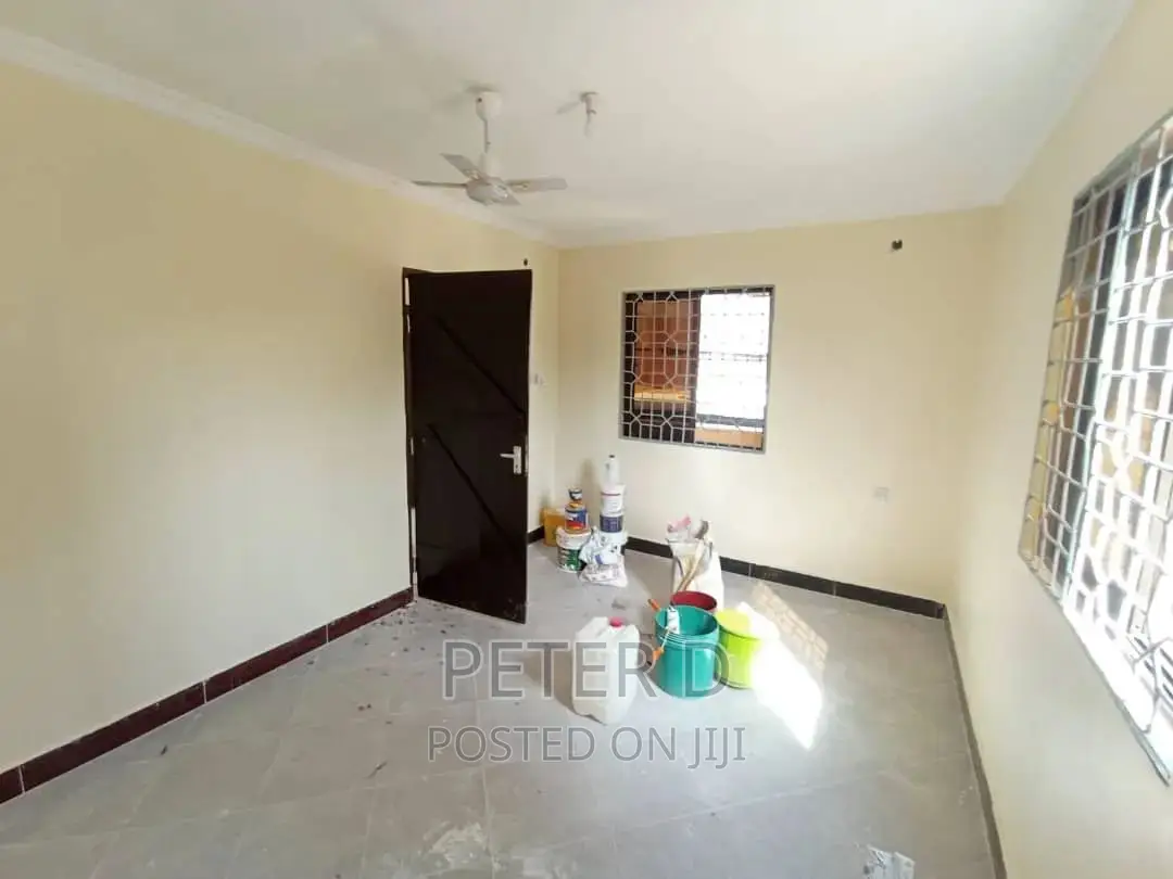 1bdrm Apartment in Kimara for rent