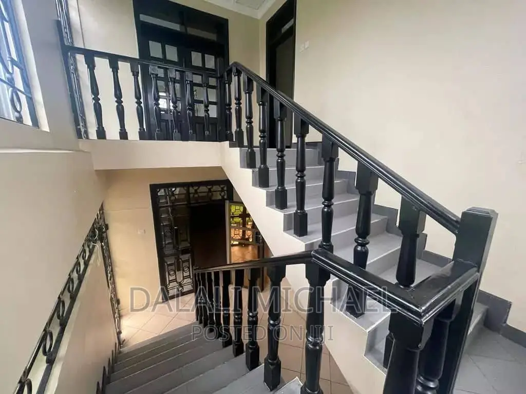 6bdrm Bungalow in Mikocheni for rent